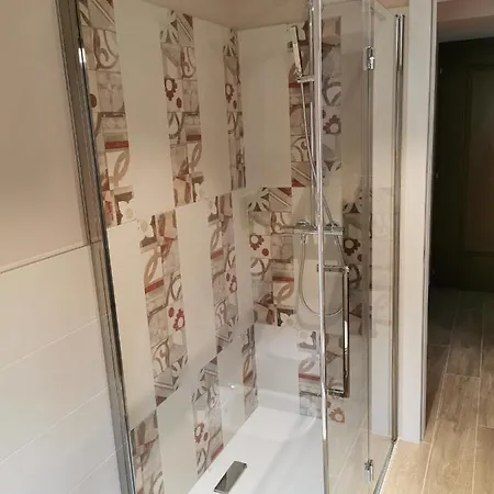 Alojamento de Acomodação e Pequeno-almoço La Maison D' Amelie E Fenis