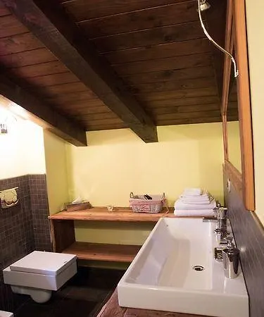 La Maison D' Amelie E Fenis