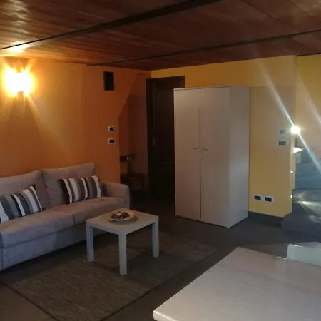 La Maison D' Amelie E Alojamento de Acomodação e Pequeno-almoço Fenis