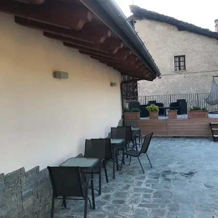 La Maison D' Amelie E Fenis