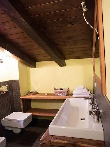 La Maison D' Amelie Fenis