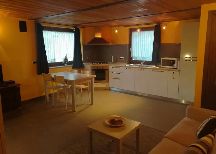 La Maison D' Amelie Couette-café Fenis