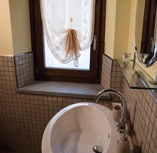 La Maison D' Amelie Couette-café 4*