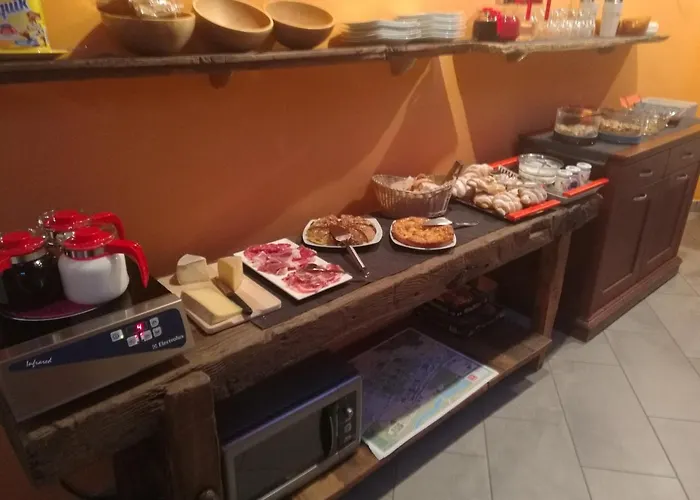 B&B La Maison D' Amelie Camere E Appartamenti Bed & Breakfast 4*